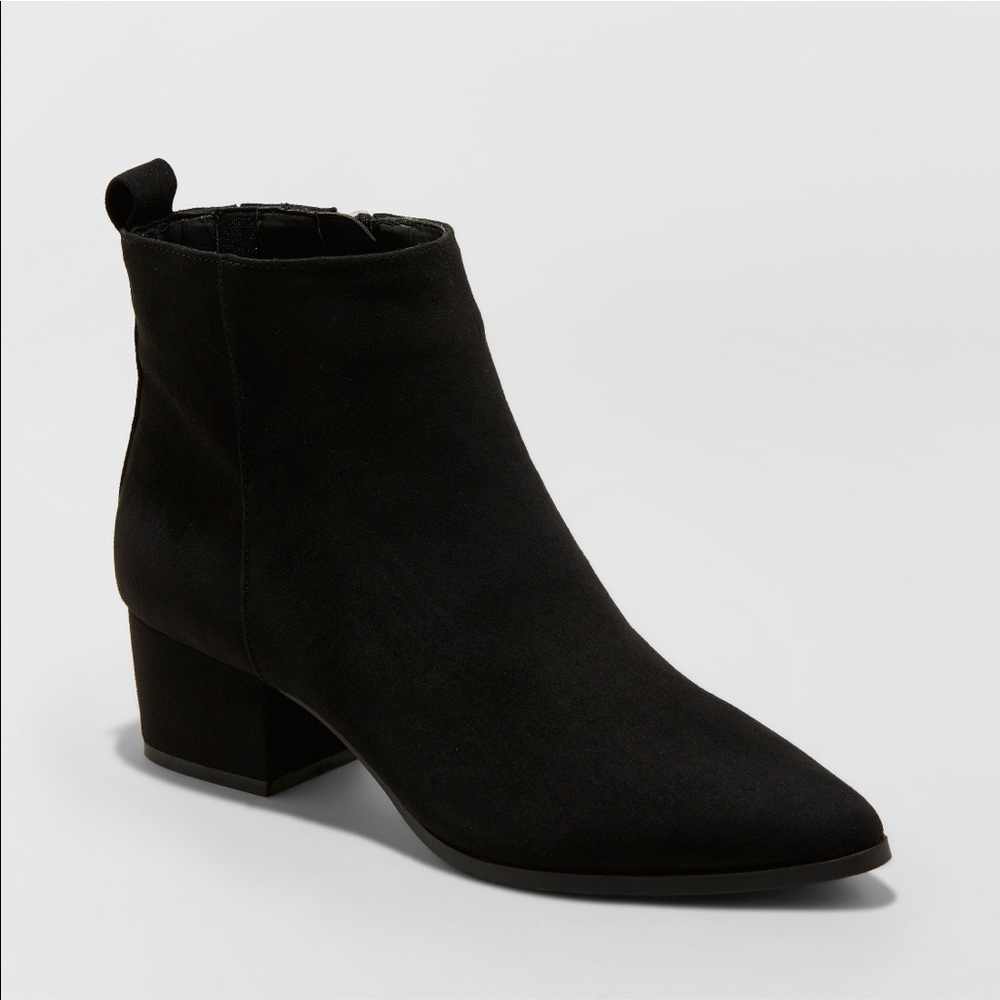 NEW Black Ankle Microsuede Point Boots Suede